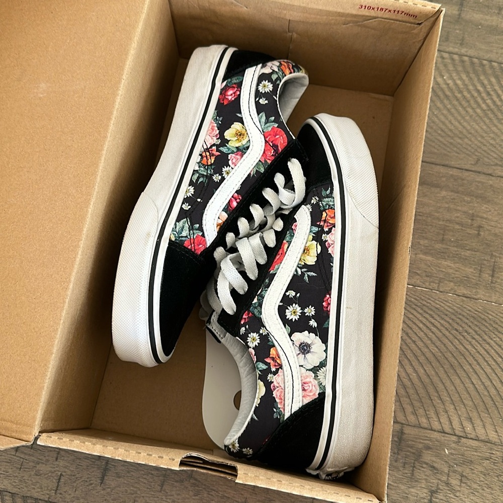 Vans size 6